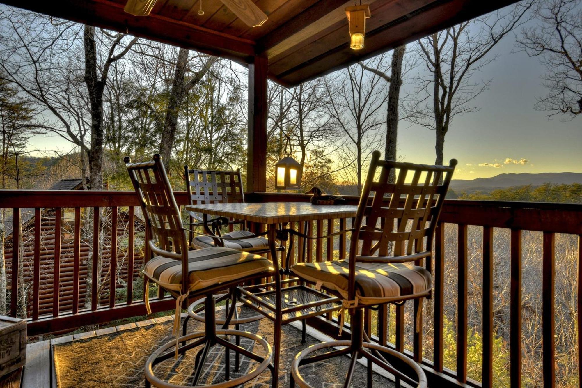 Talking Leaves Hot Tub Firepit And Comfy King Beds Villa Ellijay Kültér fotó
